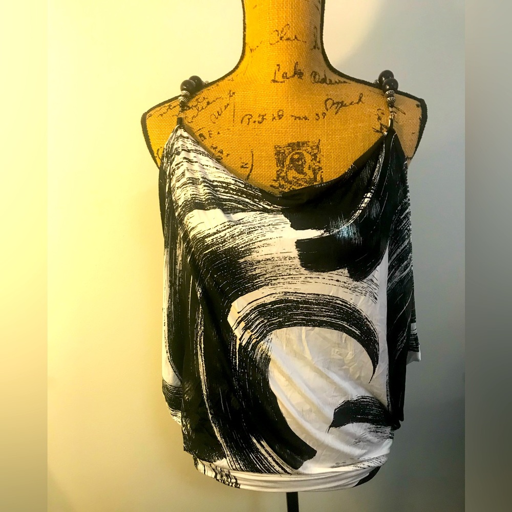 Blue Sketch | Ladie's Large Black & White Swirl Sleeveless Blouse w/ Beads